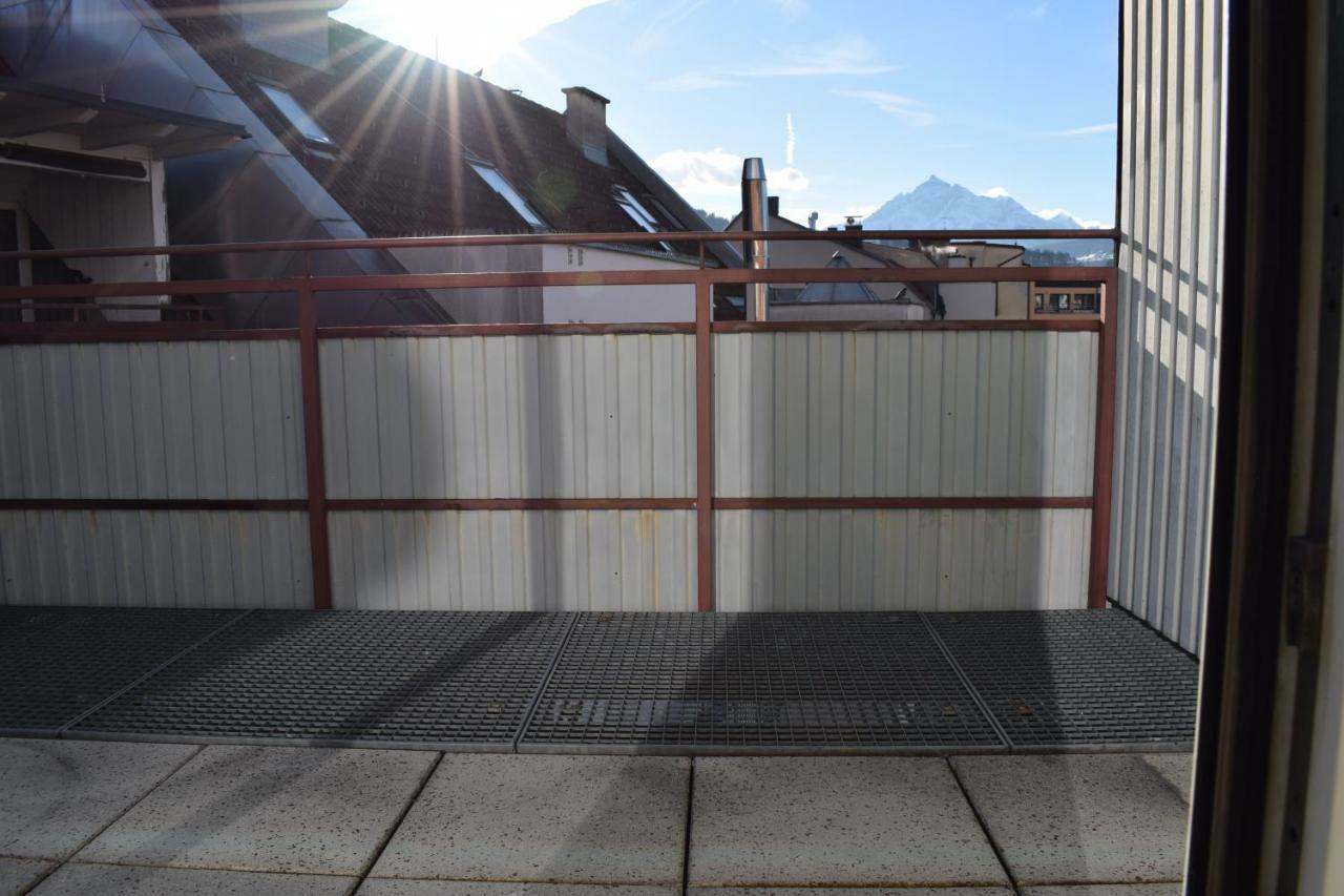 Maisonette Apartment Am Bahnhof - Adults Only Innsbruck Ngoại thất bức ảnh