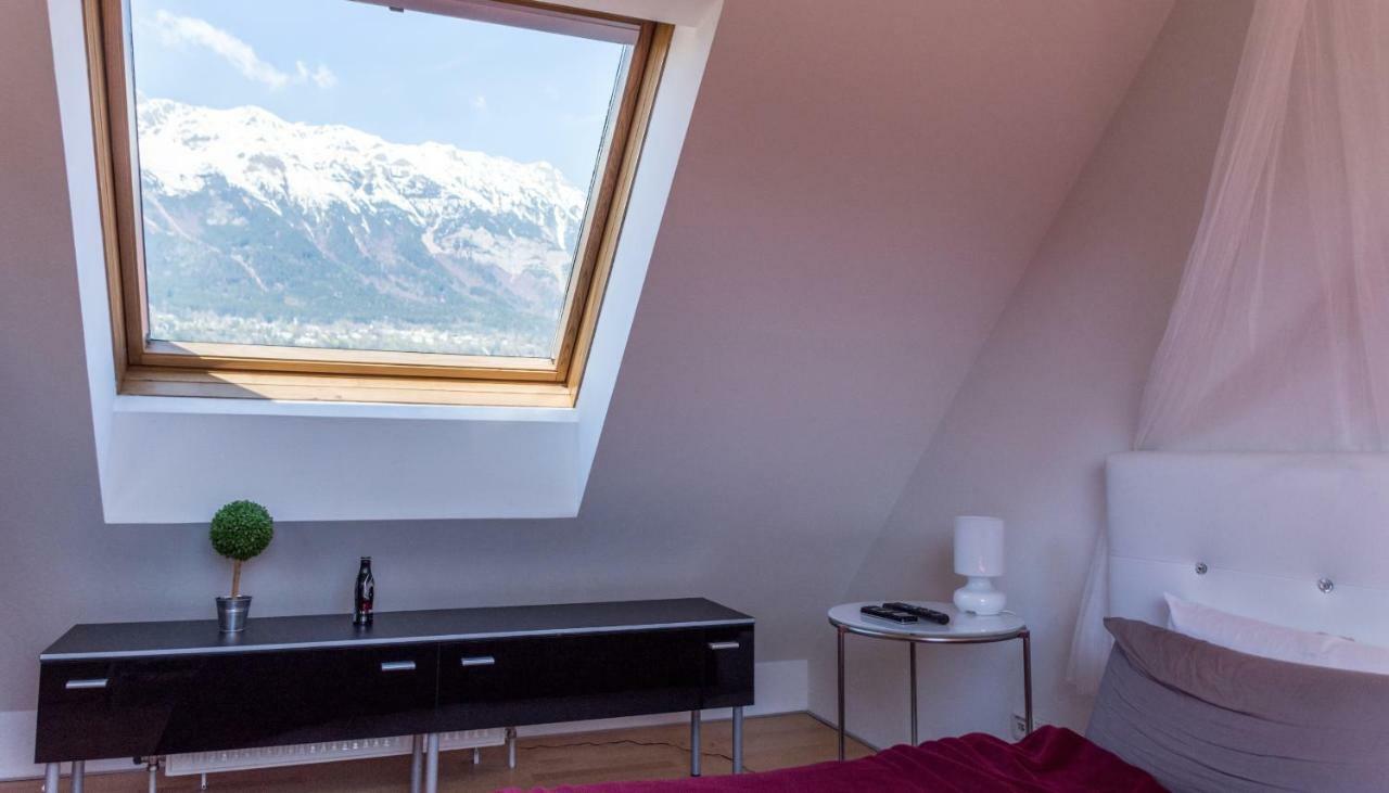 Maisonette Apartment Am Bahnhof - Adults Only Innsbruck Ngoại thất bức ảnh